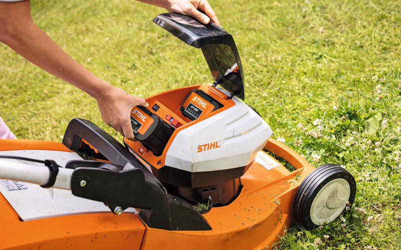 STIHL RMA 443 Battery Lawnmower